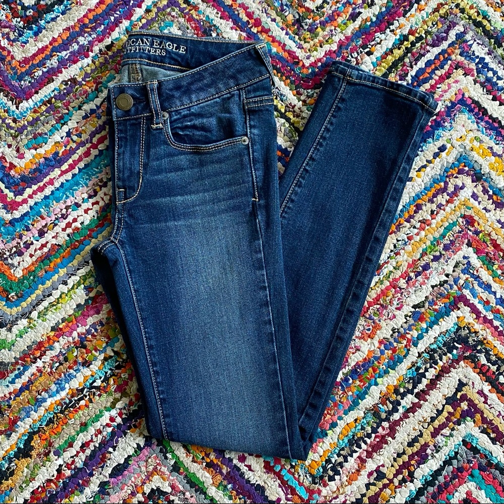 🐻 2/$25 • AEO | Dark Blue Skinny Jeans